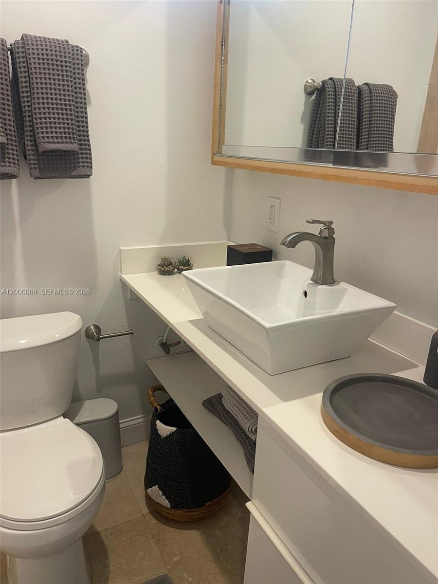 HOLLYWOOD BEACH FIRST ADD - Residential Income