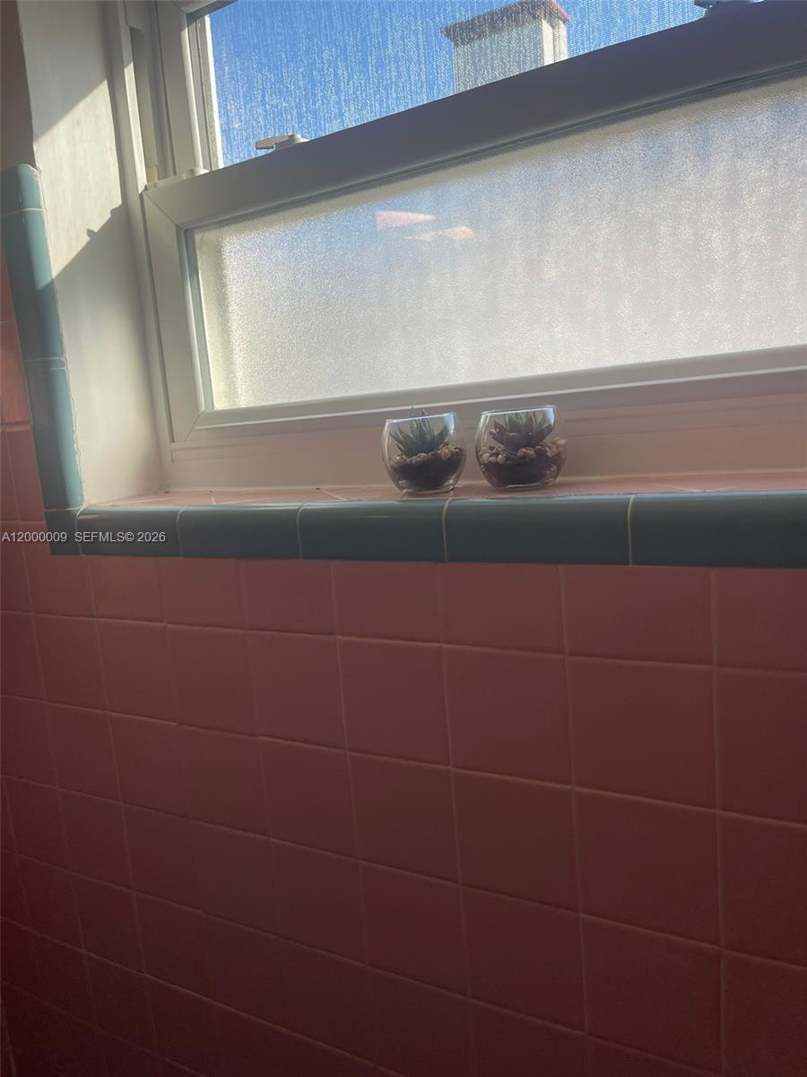 HOLLYWOOD BEACH FIRST ADD - Residential Income