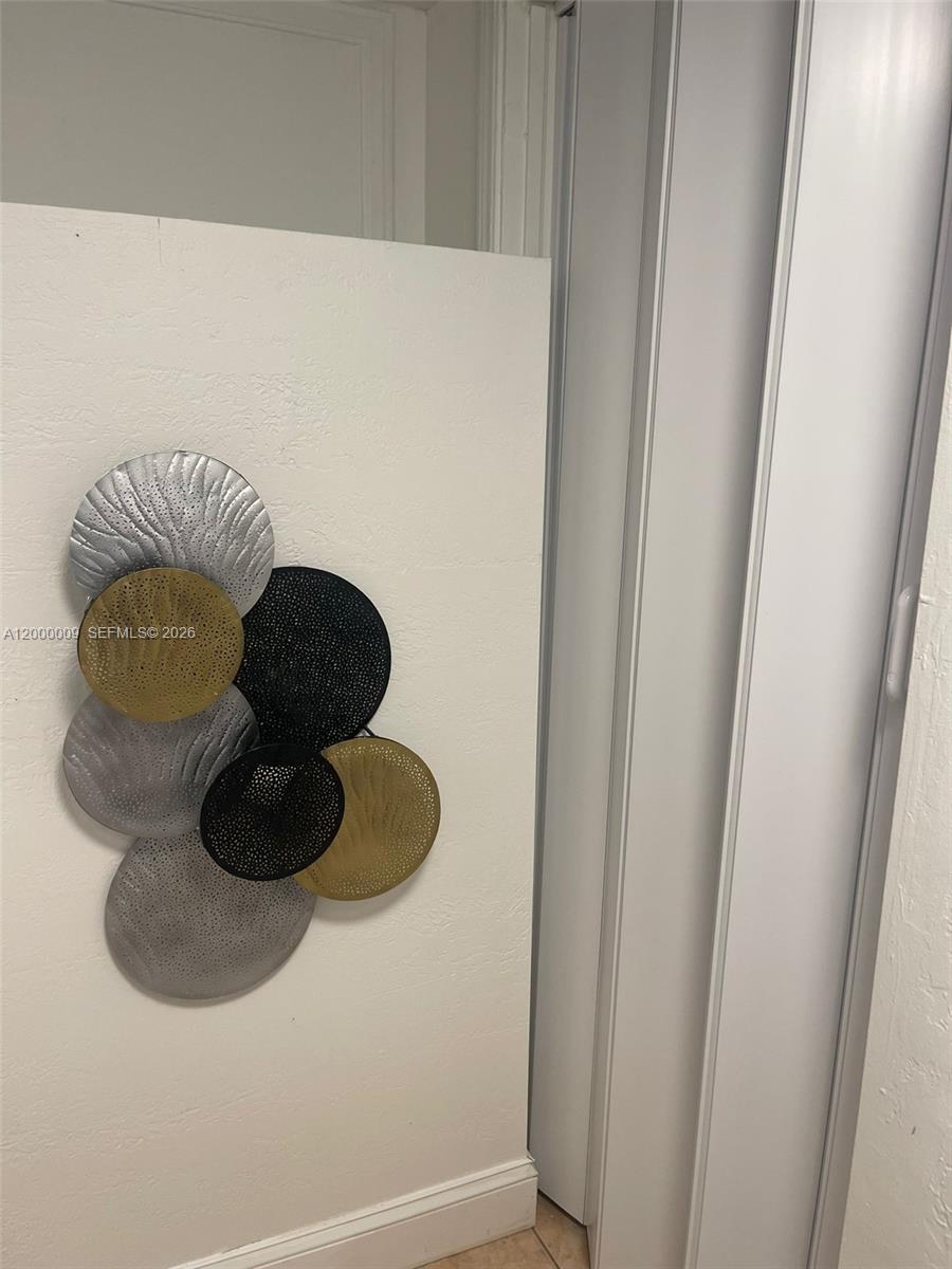 HOLLYWOOD BEACH FIRST ADD - Residential Income