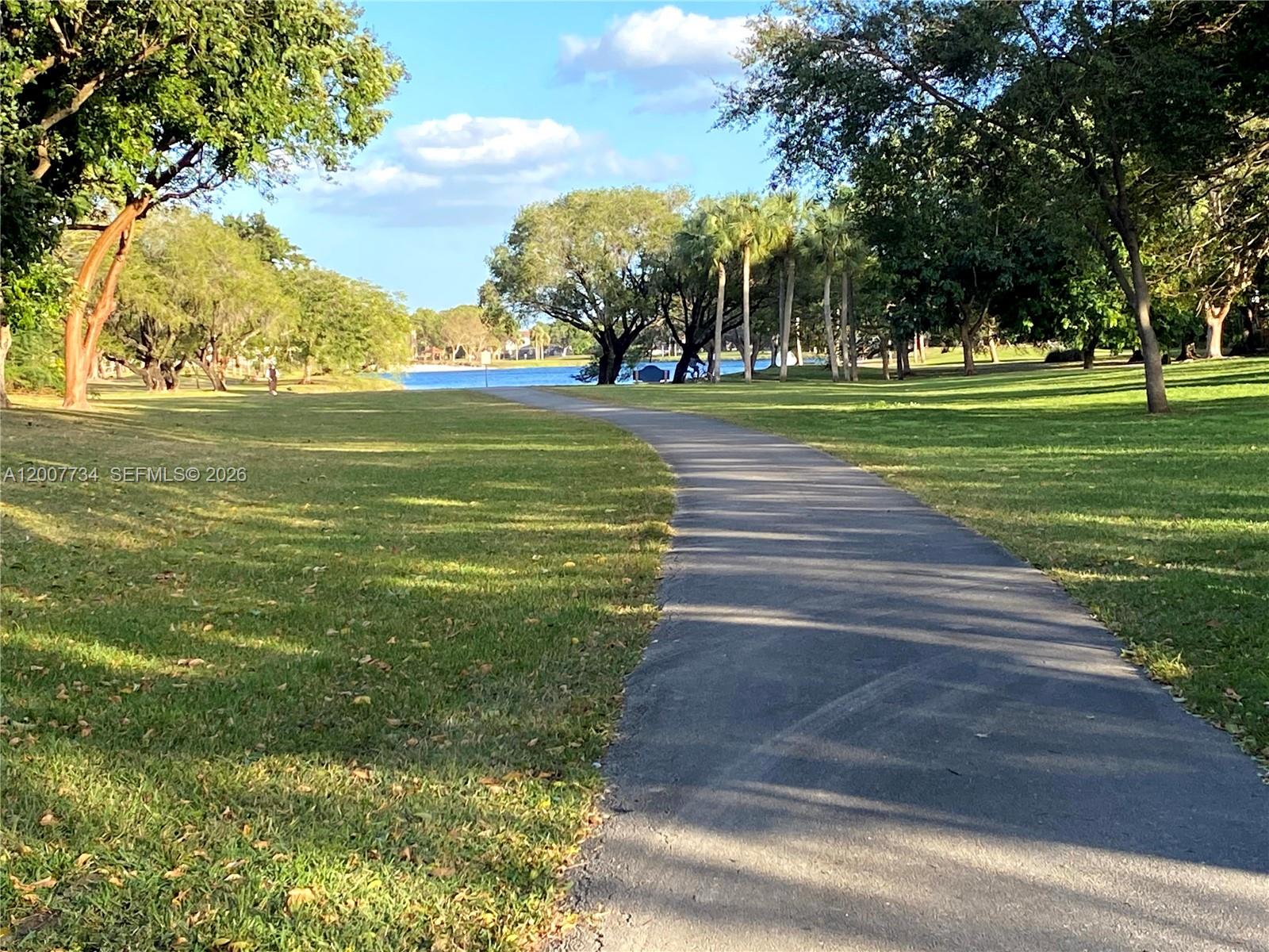ROYAL PALM PLACE - Residential