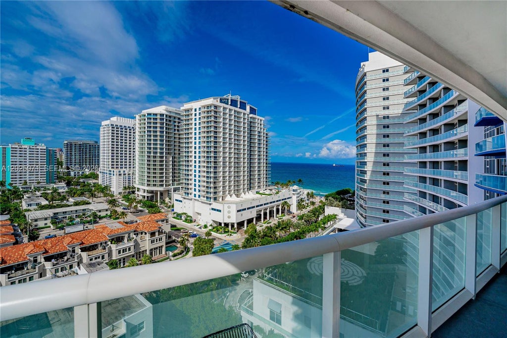 Photo of 3101 Bayshore Dr #1402, Fort Lauderdale, FL 33304 (MLS # A12025071)