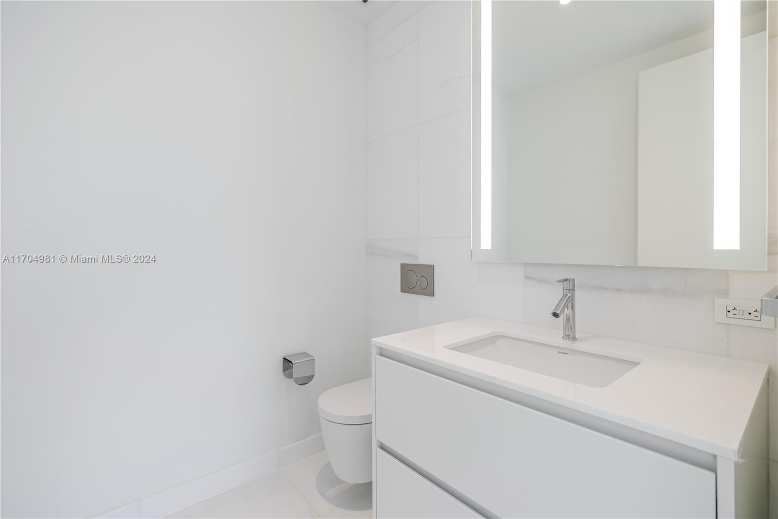 Aston Martin Residences - Residential