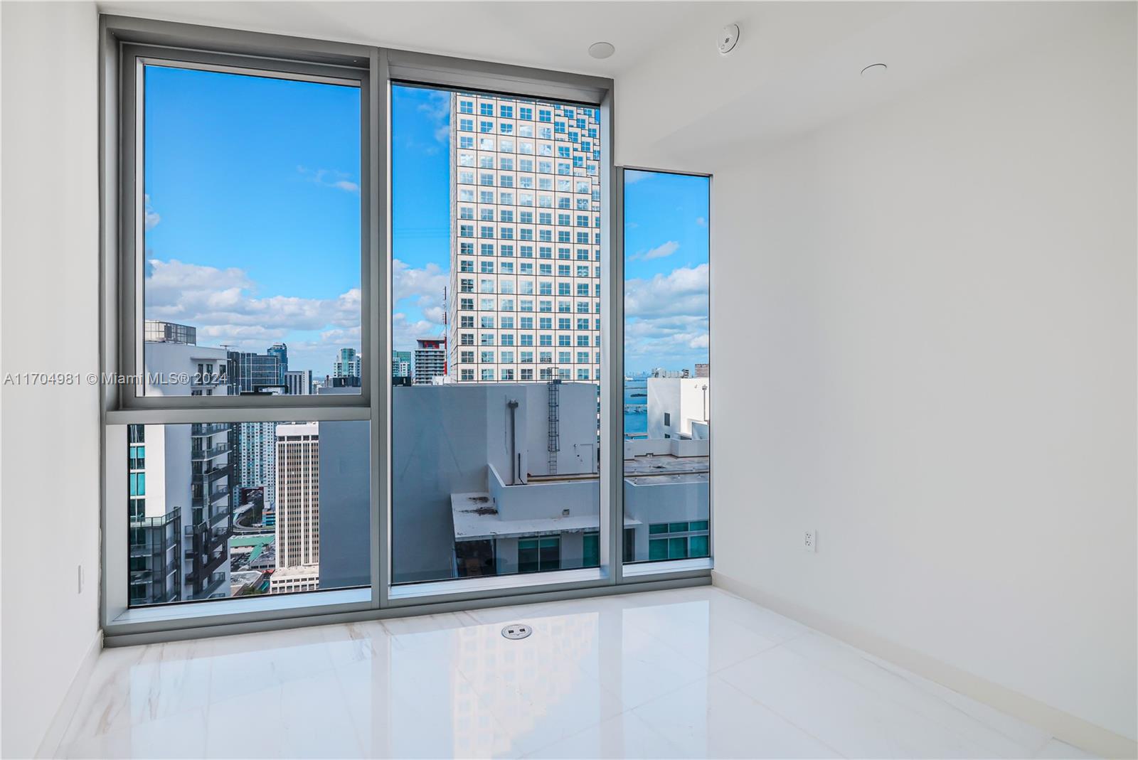 Aston Martin Residences - Residential