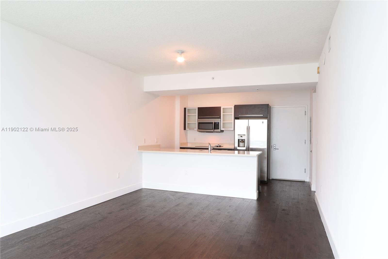 GALLERY ART CONDO - Residential Lease