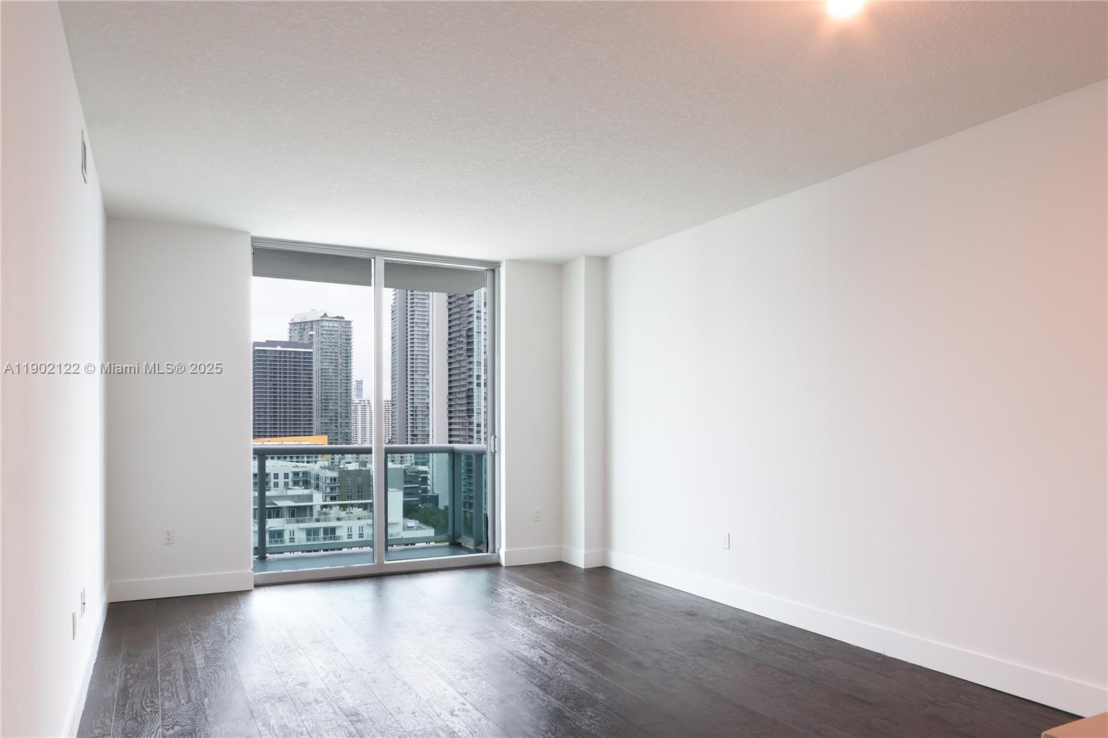 GALLERY ART CONDO - Residential Lease