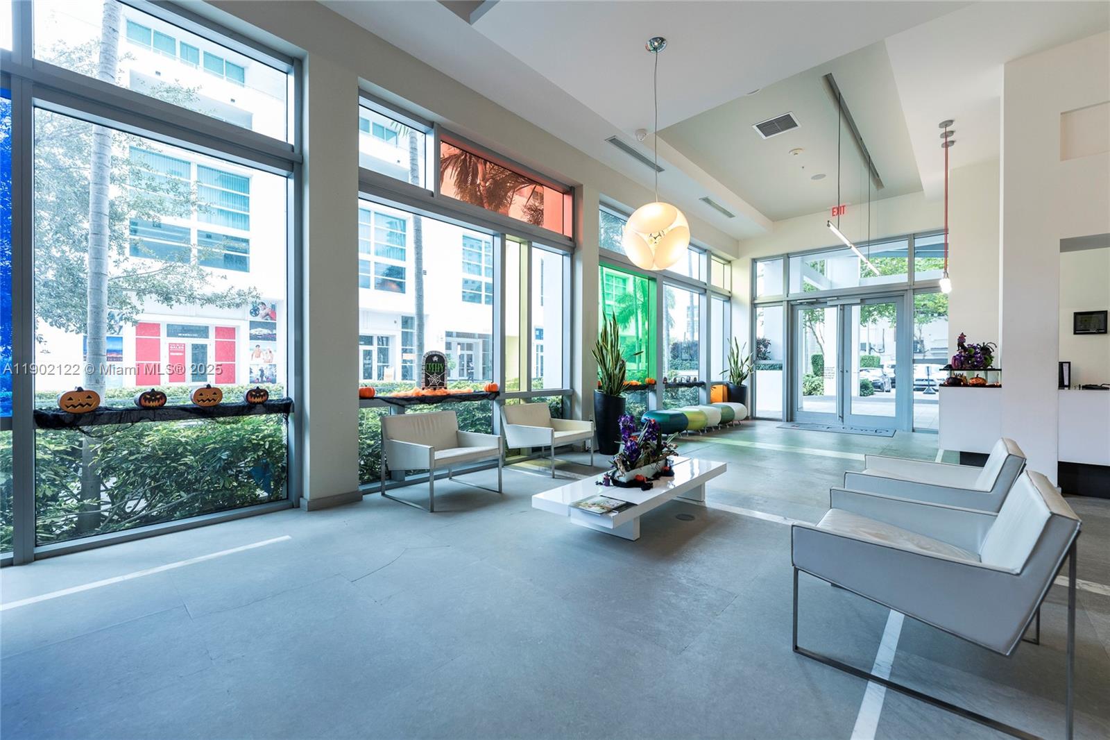 GALLERY ART CONDO - Residential Lease