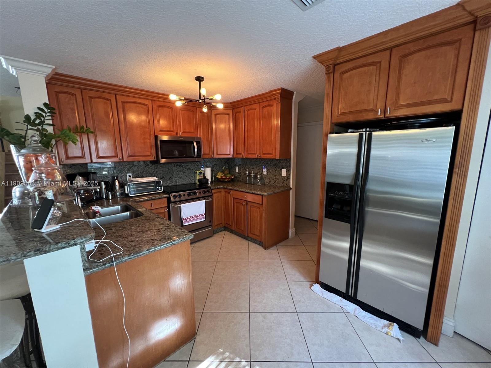 OLYMPIA & YORK RESIDENTIA - Residential