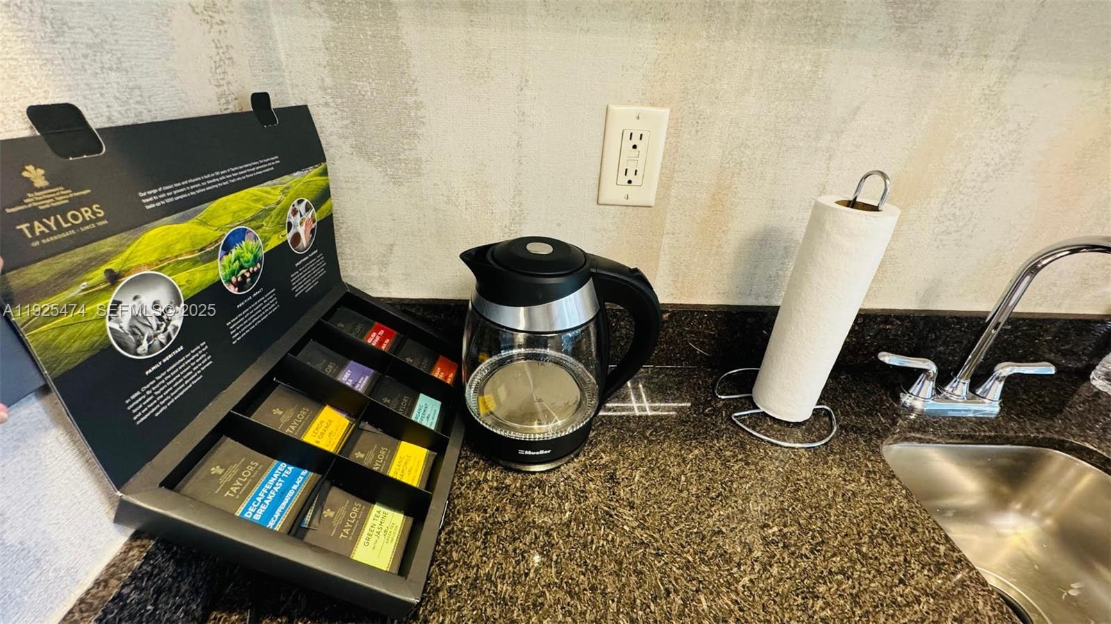 TRUMP INTERNATIONAL SONES - Residential