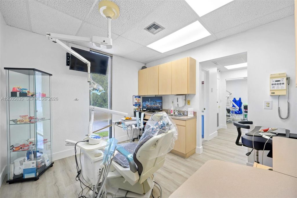 Photo of Pembroke Pines, FL 33026 (MLS # A12005635)