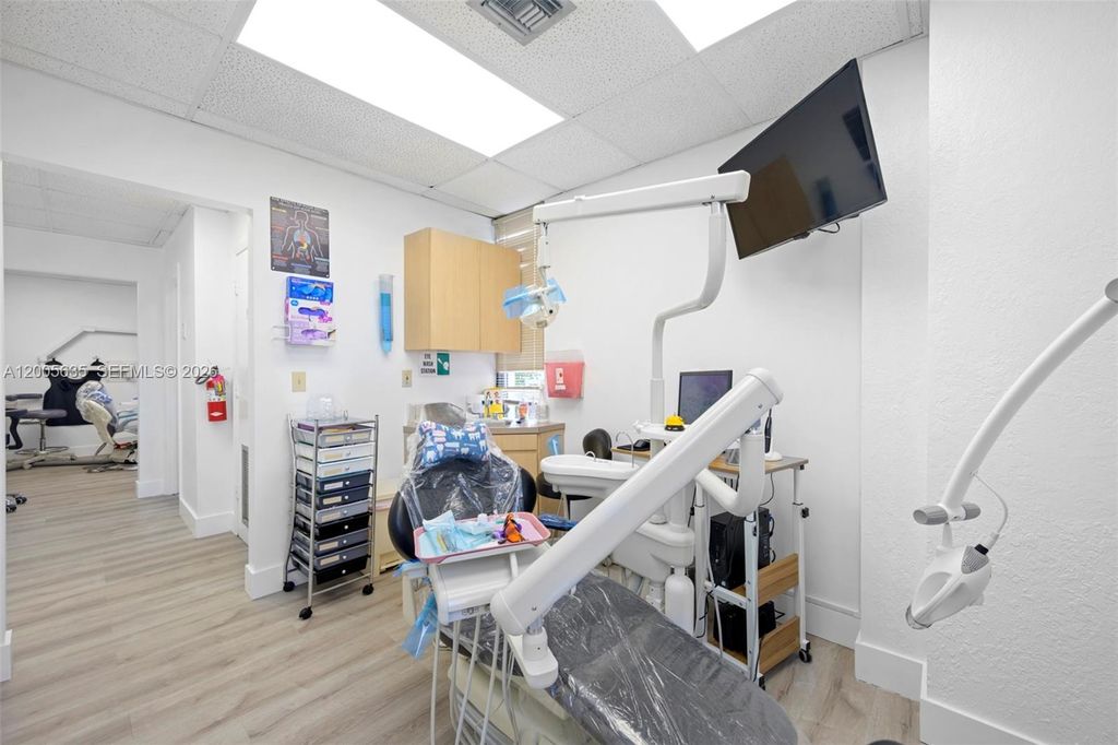 Photo of Pembroke Pines, FL 33026 (MLS # A12005635)