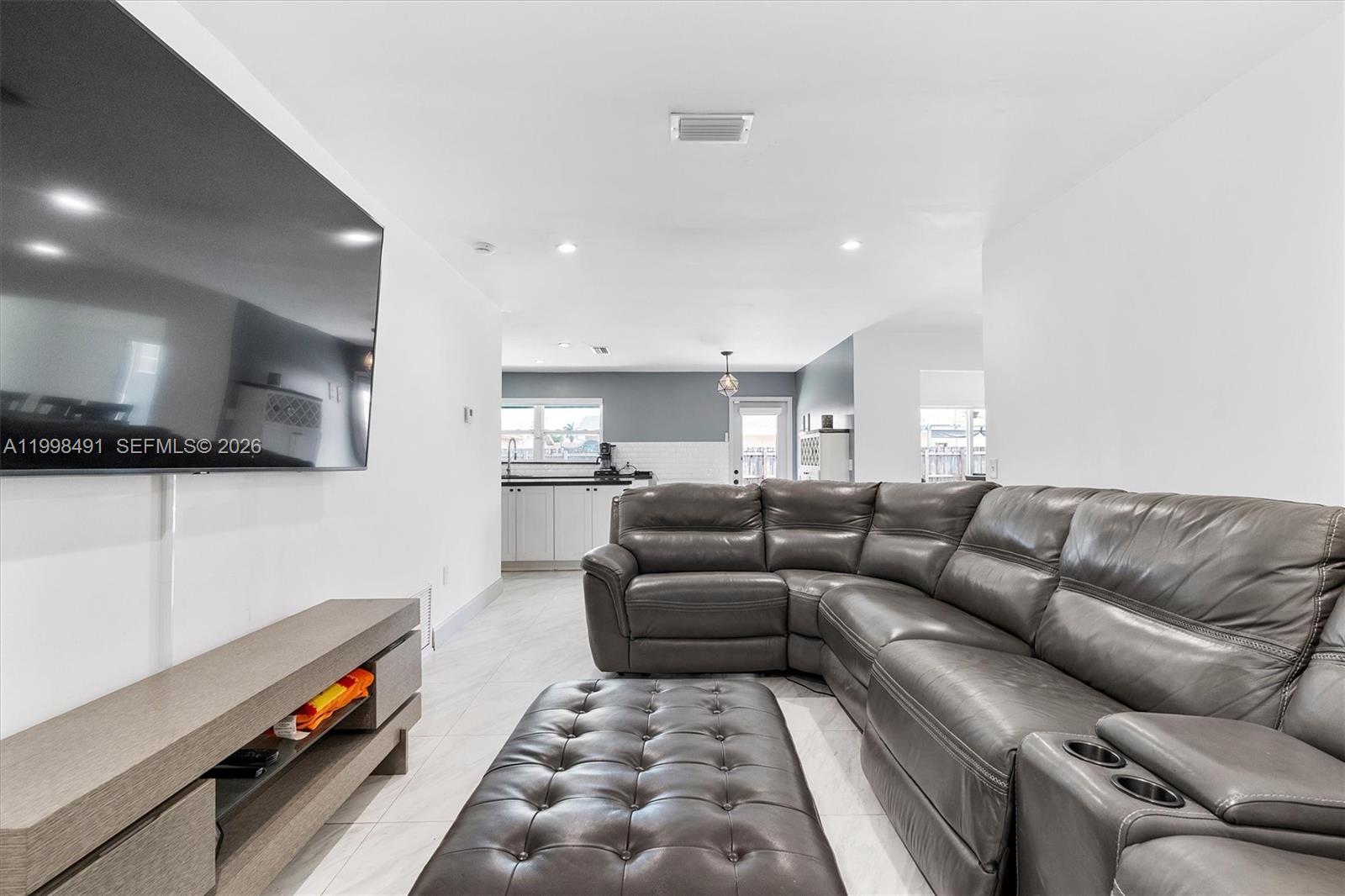 SUNRISE GOLF VILLAGE SEC24 - Residential