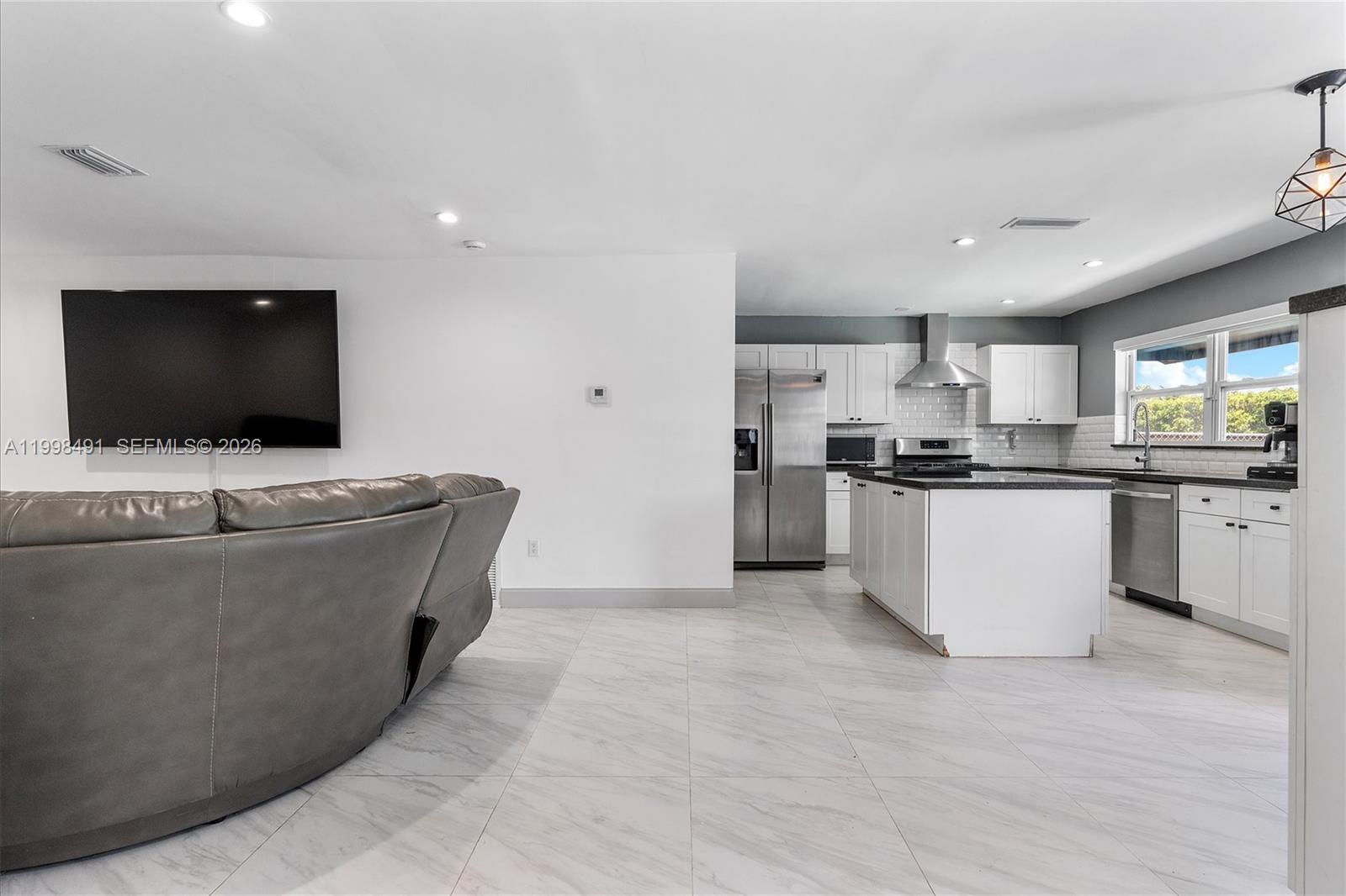 SUNRISE GOLF VILLAGE SEC24 - Residential