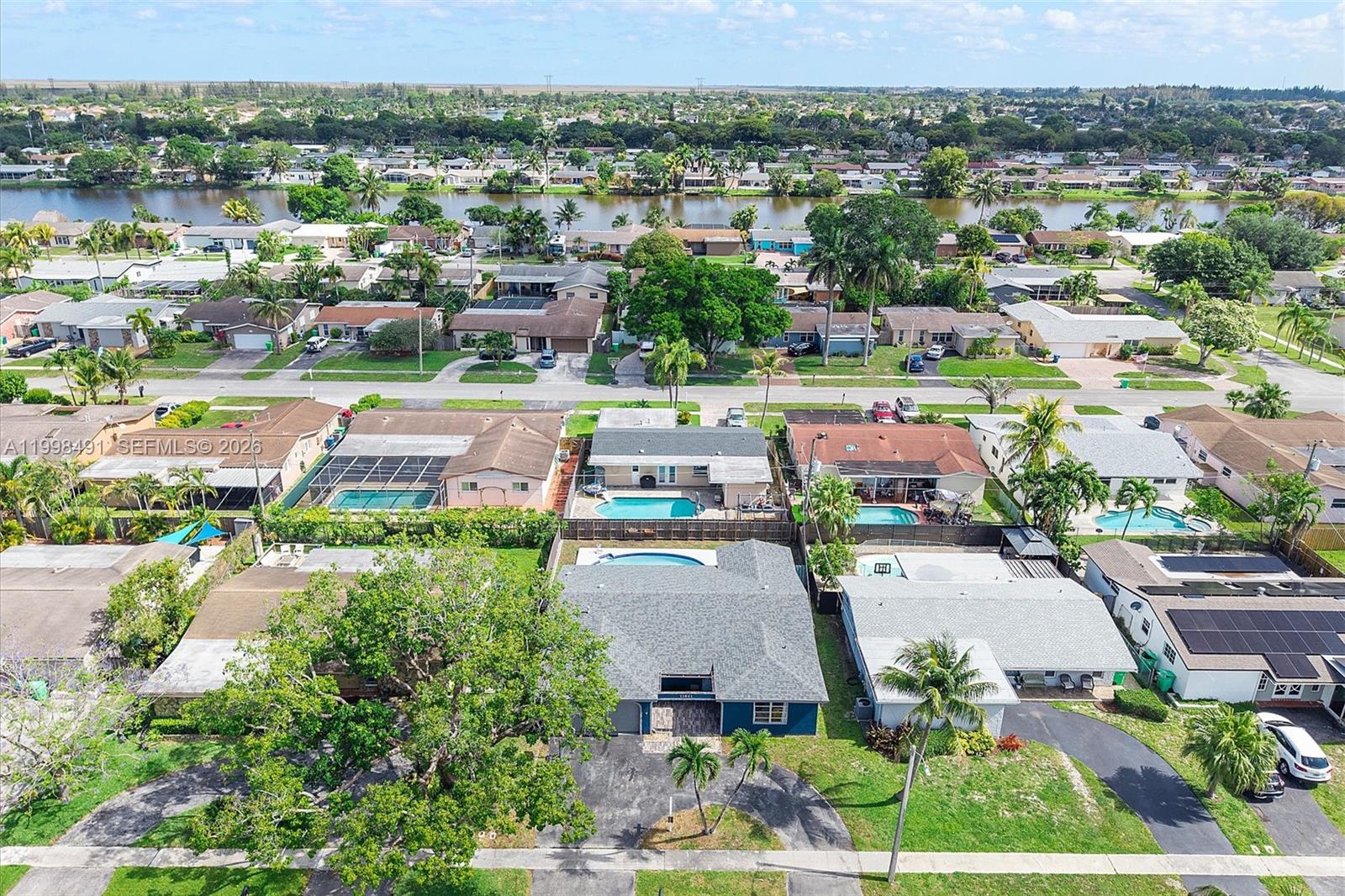 SUNRISE GOLF VILLAGE SEC24 - Residential
