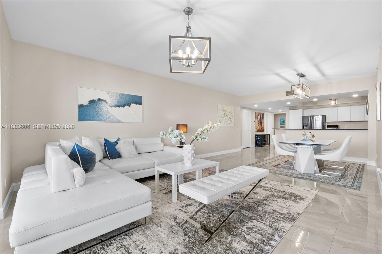 THE OAKS I CONDO - Residential