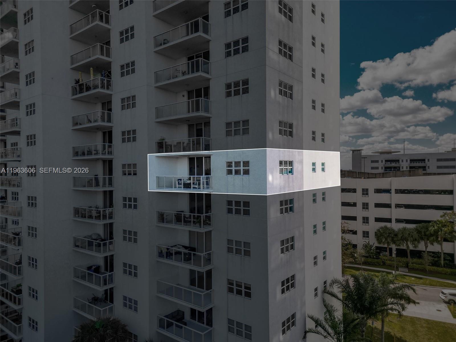 THE OAKS I CONDO - Residential