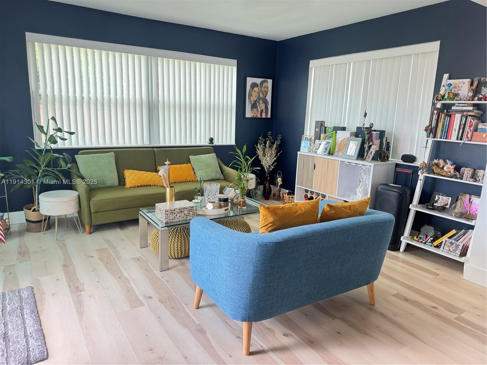 HOLLYWOOD HILLS - Residential Lease