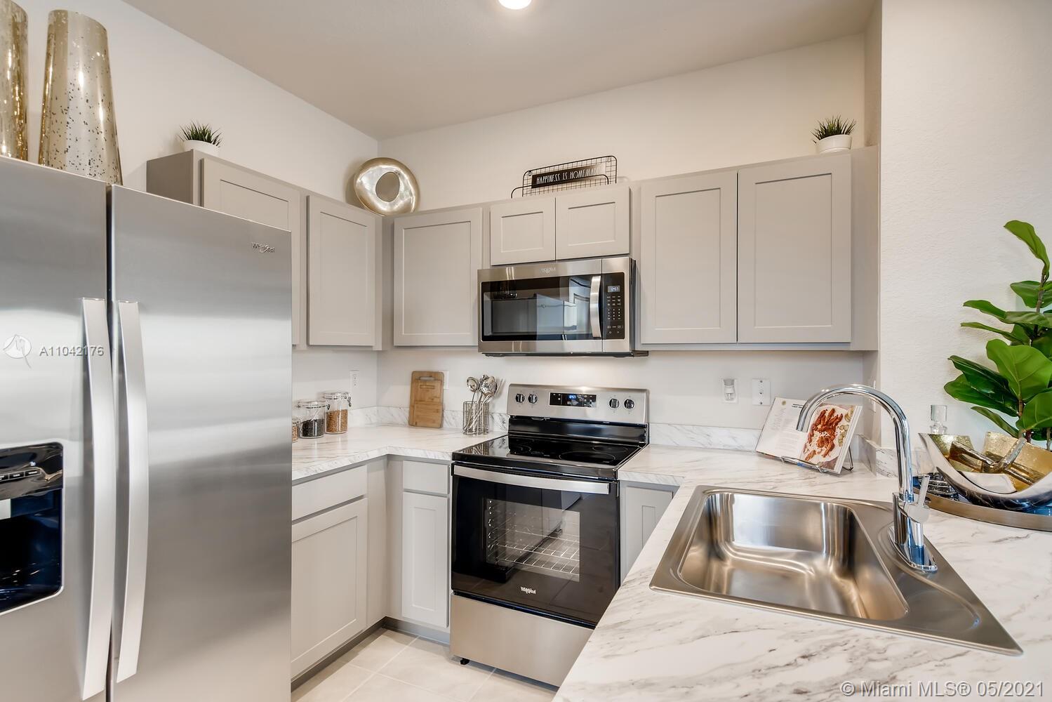 Regal Palm Square - Residential