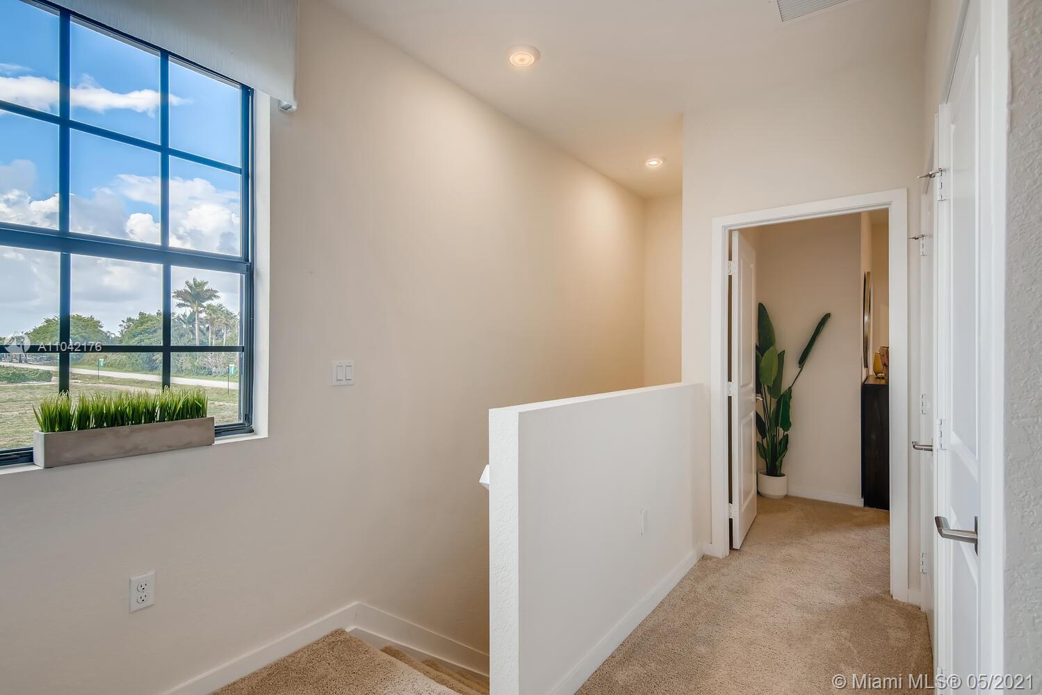 Regal Palm Square - Residential