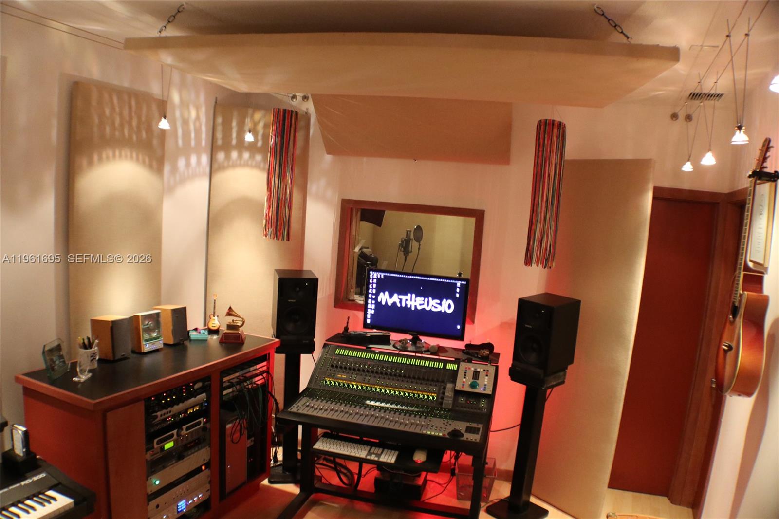 SECTORS 3 & 4 BOUNDARY PL - Residential