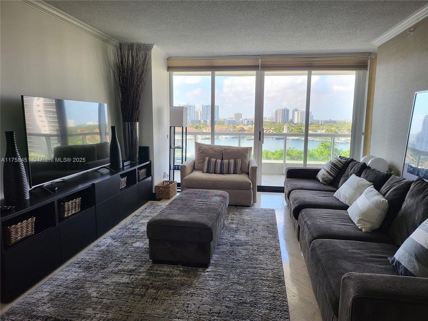 North Tower at the Point / Aventura / 2 Beds / 2 Baths / 1,510 Sq. Ft of living area / Intracoastal and Marina views / Marble floors / Large Balcony / 1 assigned parking / Washer and Dryer inside the unit / Building Features: 3 pools, Gym with Yoga, spinning and aerobic classes, 4 Tennis Courts /  BBQ area & cafeteria, valet parking / Close to Waterways shops, Aventura Mall, restaurants, supermarkets.