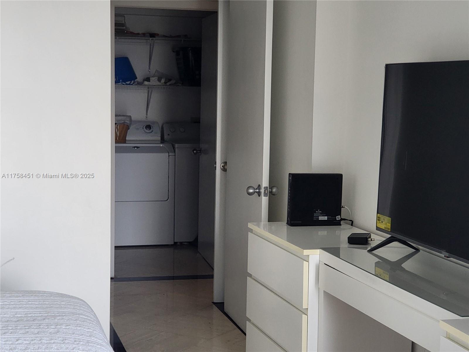 NORTH TOWER AT THE POINT - Residential Lease