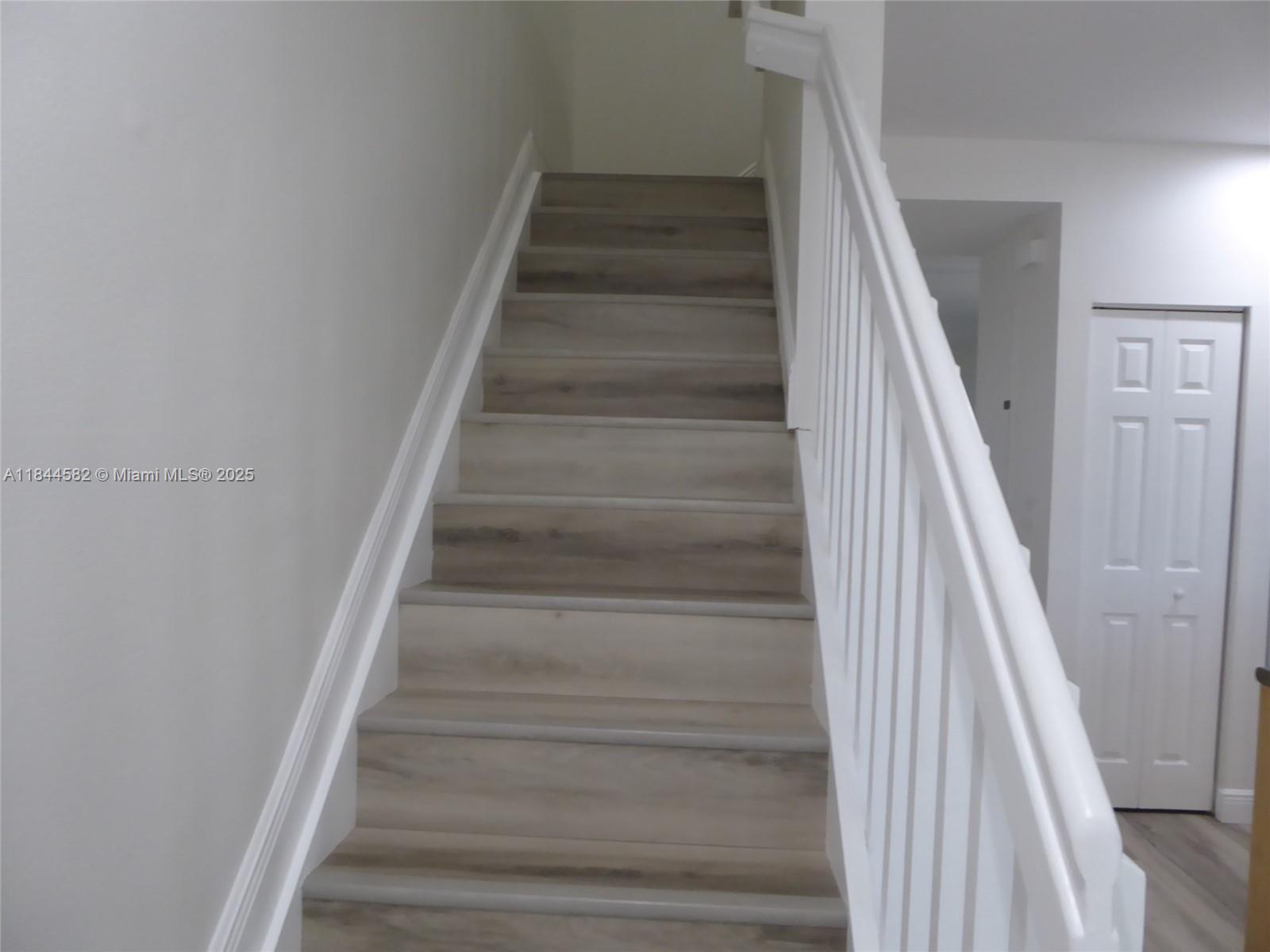 MARBELLA BAY - Residential