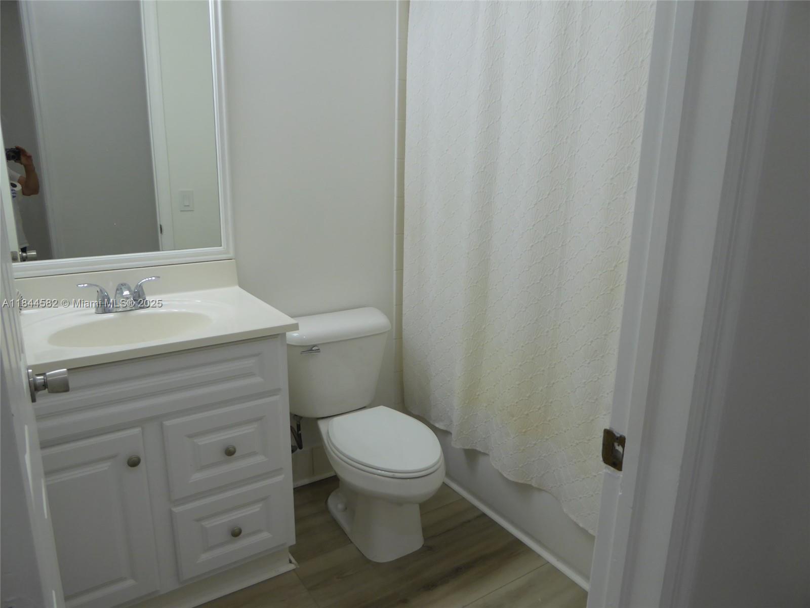 MARBELLA BAY - Residential