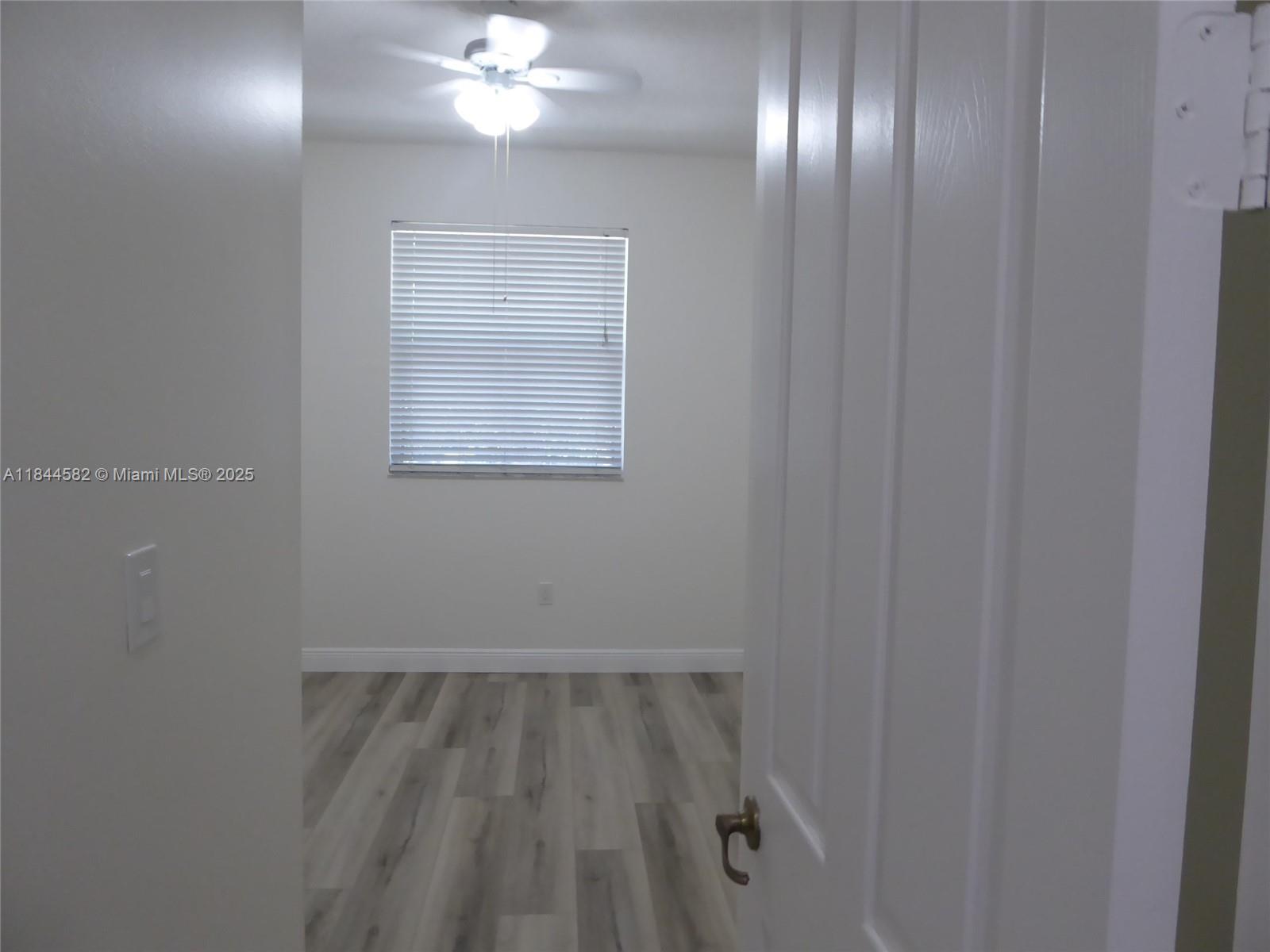 MARBELLA BAY - Residential