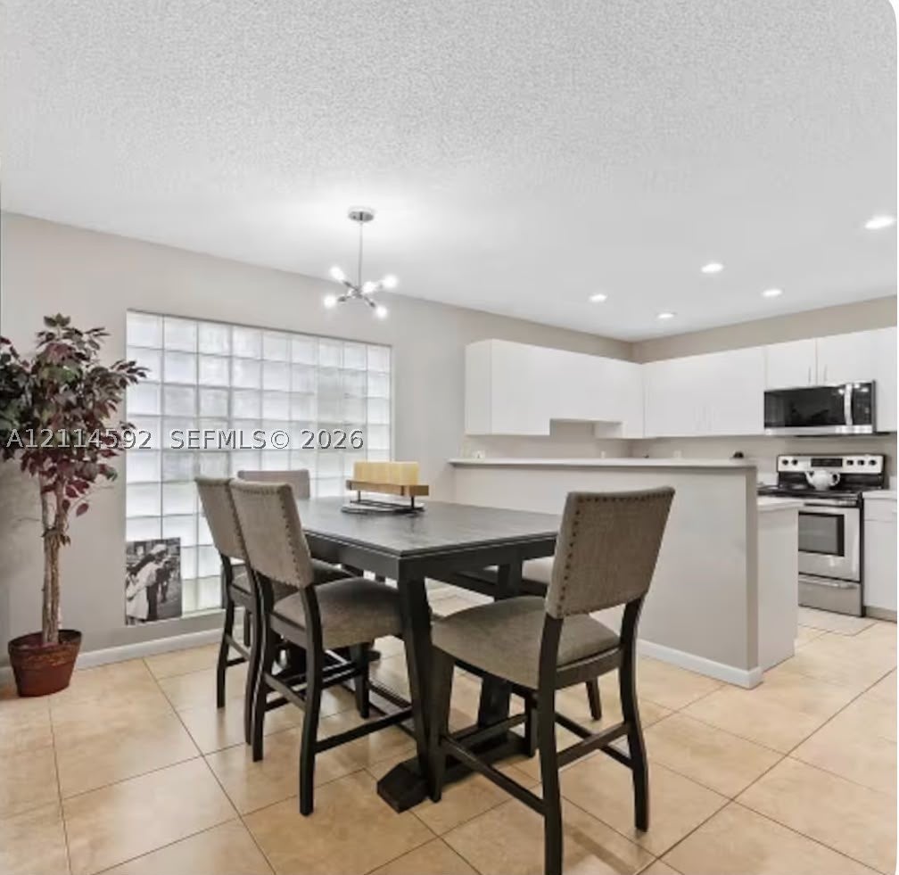 12230 Dartmoor Dr