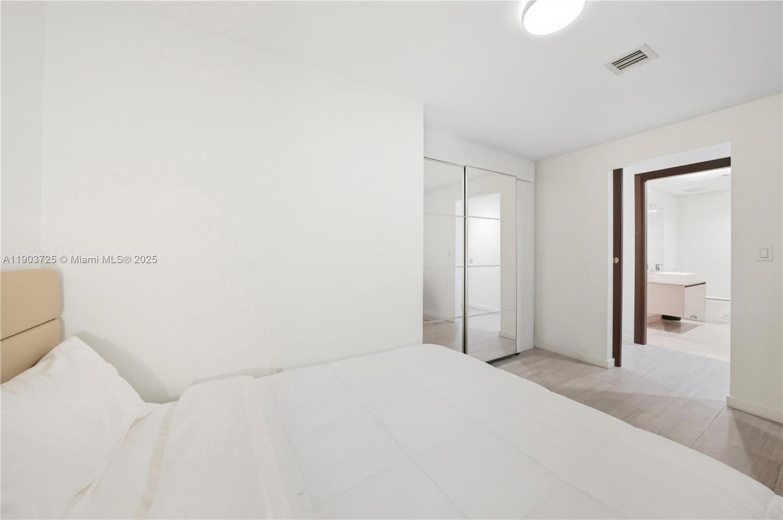BRICKELL FLATIRON CONDO - Residential Lease