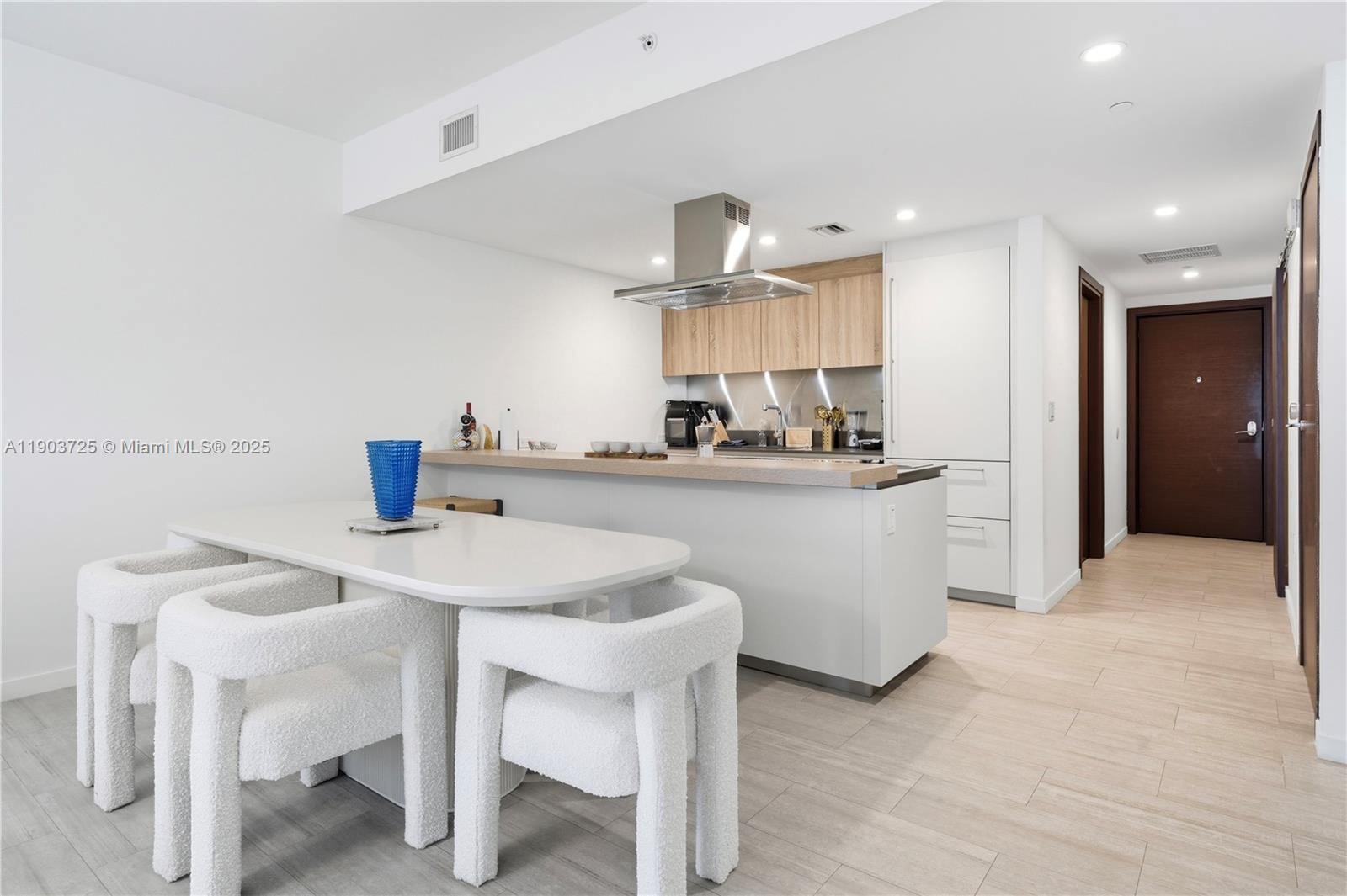 BRICKELL FLATIRON CONDO - Residential Lease