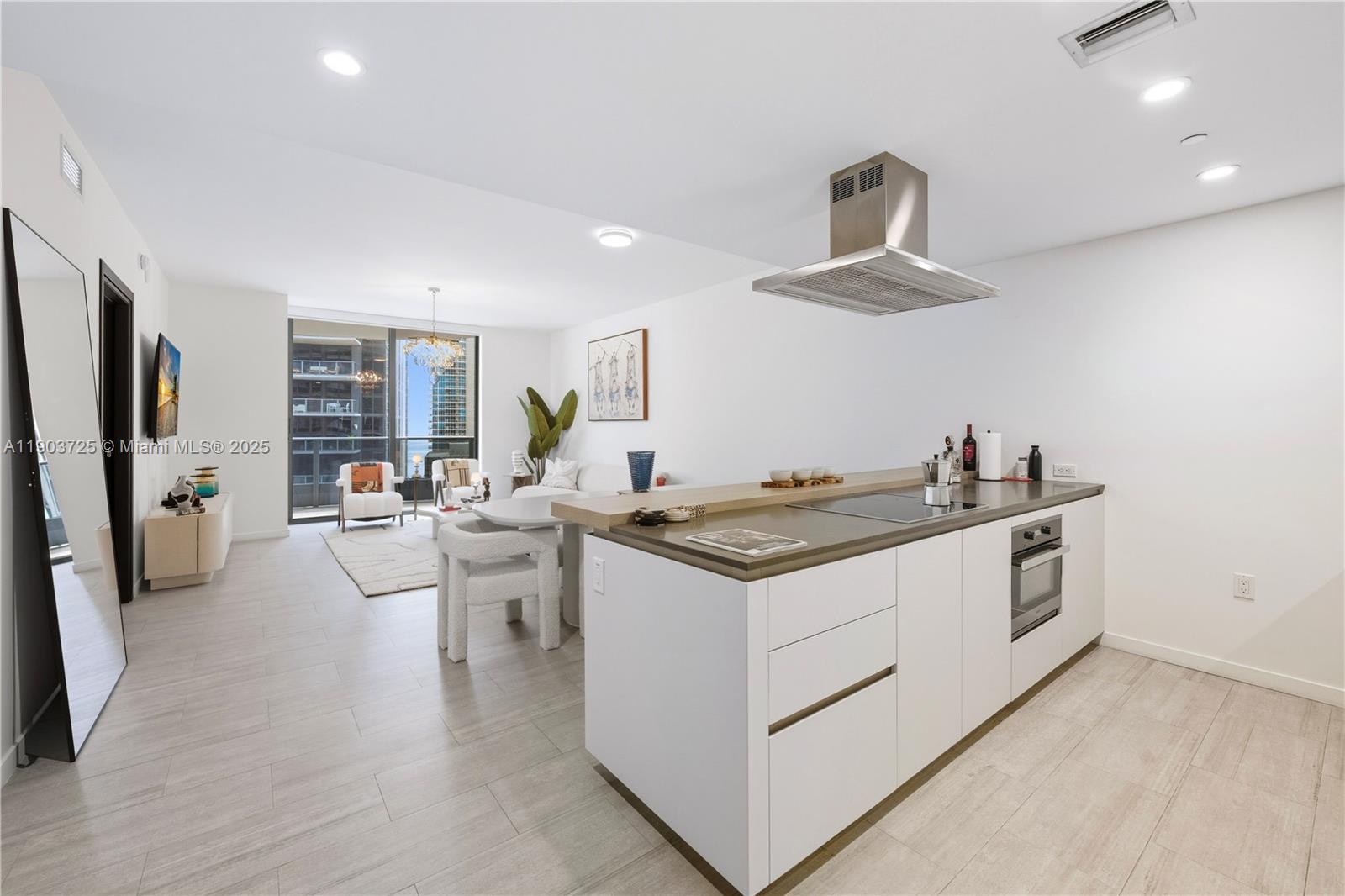 BRICKELL FLATIRON CONDO - Residential Lease