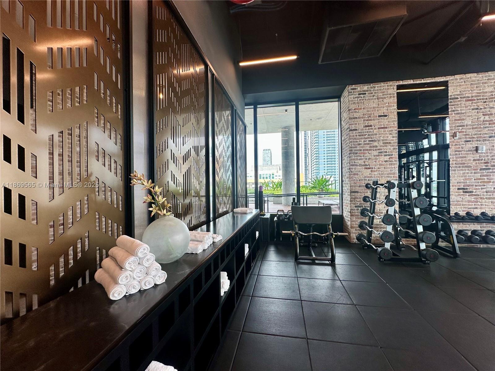 The Elser - Residential