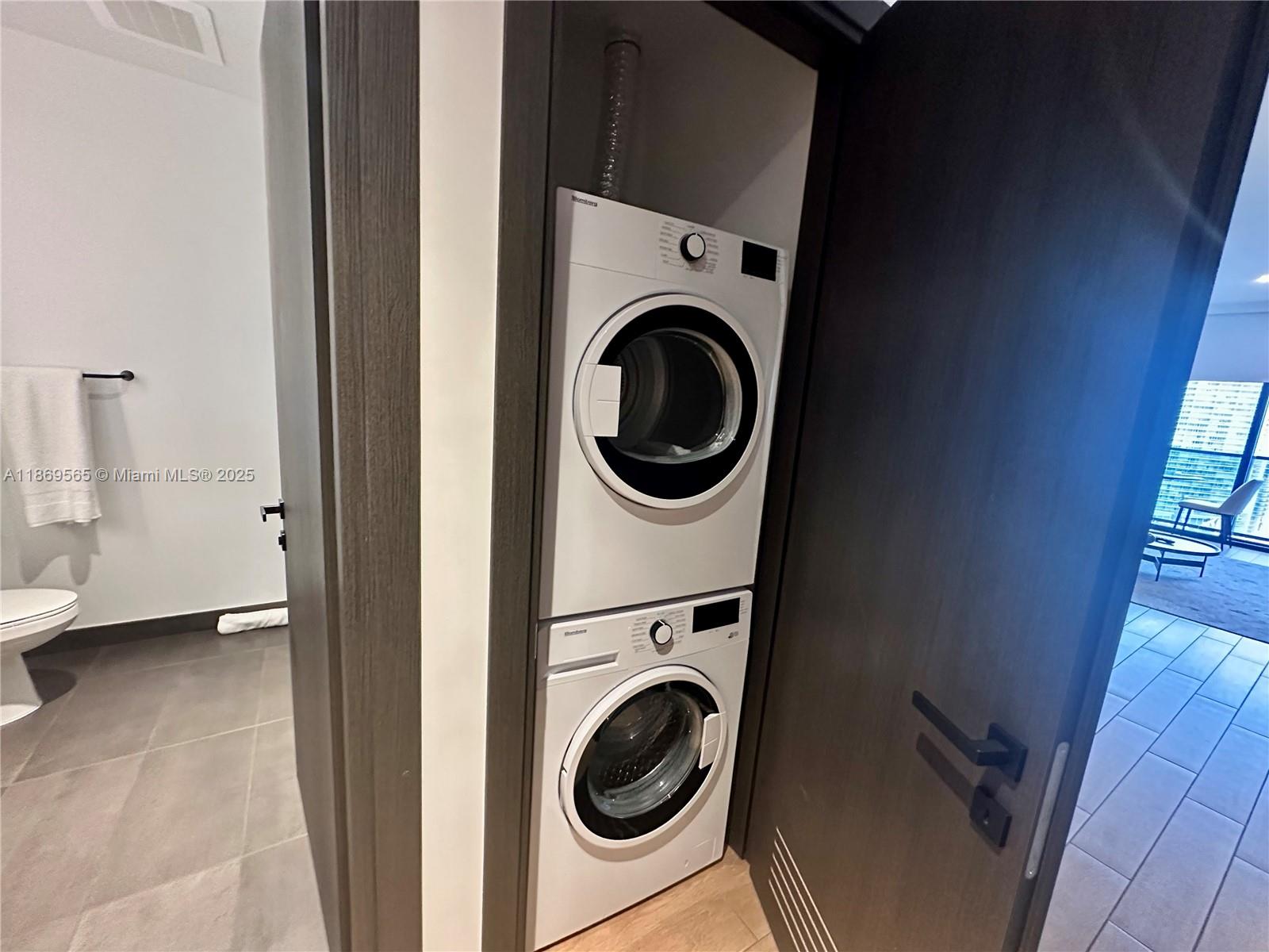 The Elser - Residential