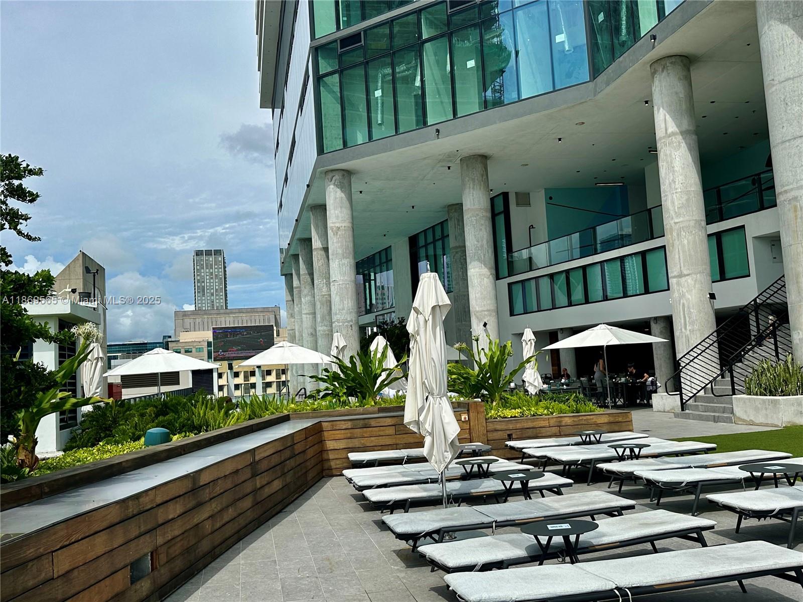 The Elser - Residential