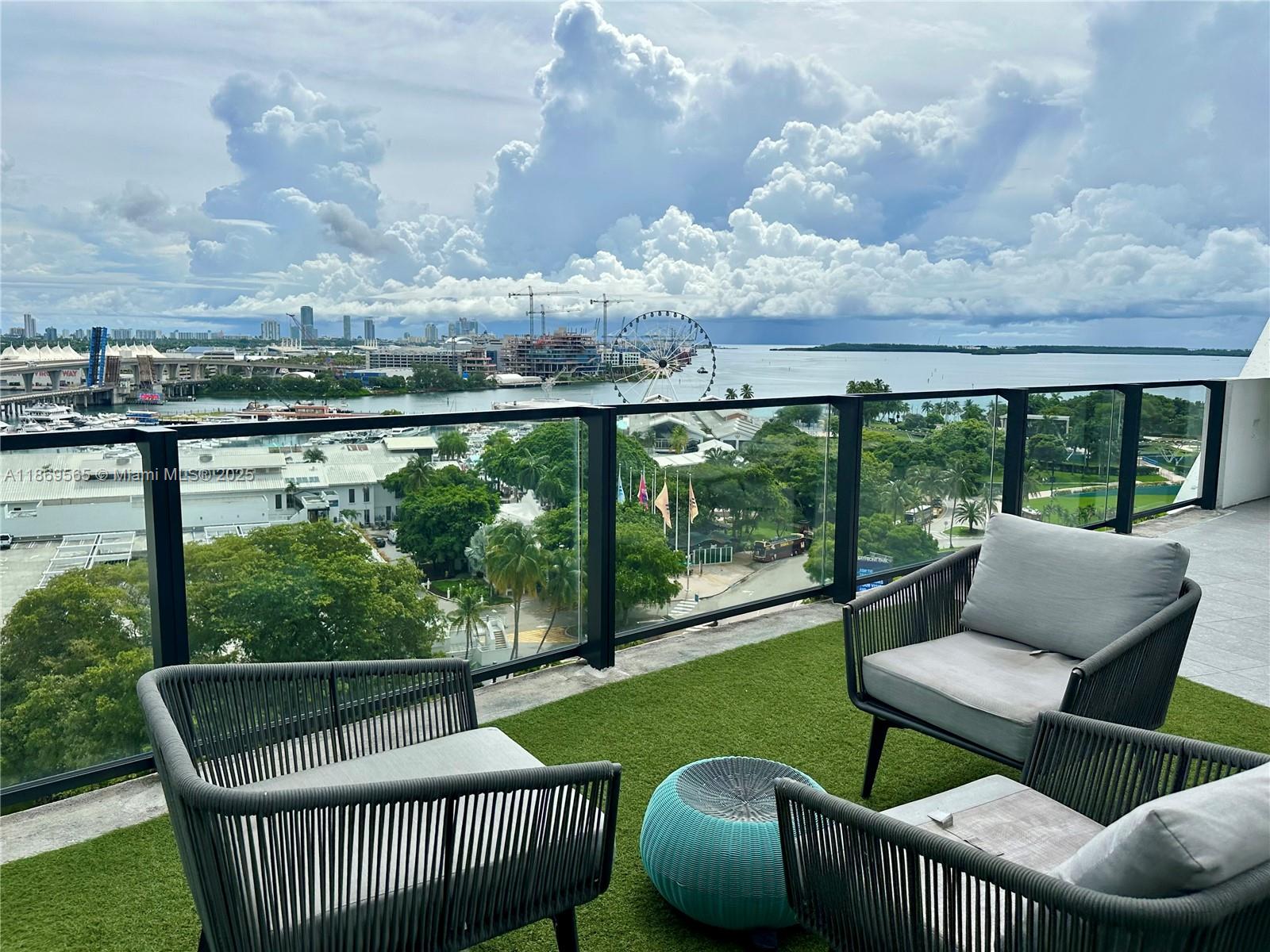 The Elser - Residential