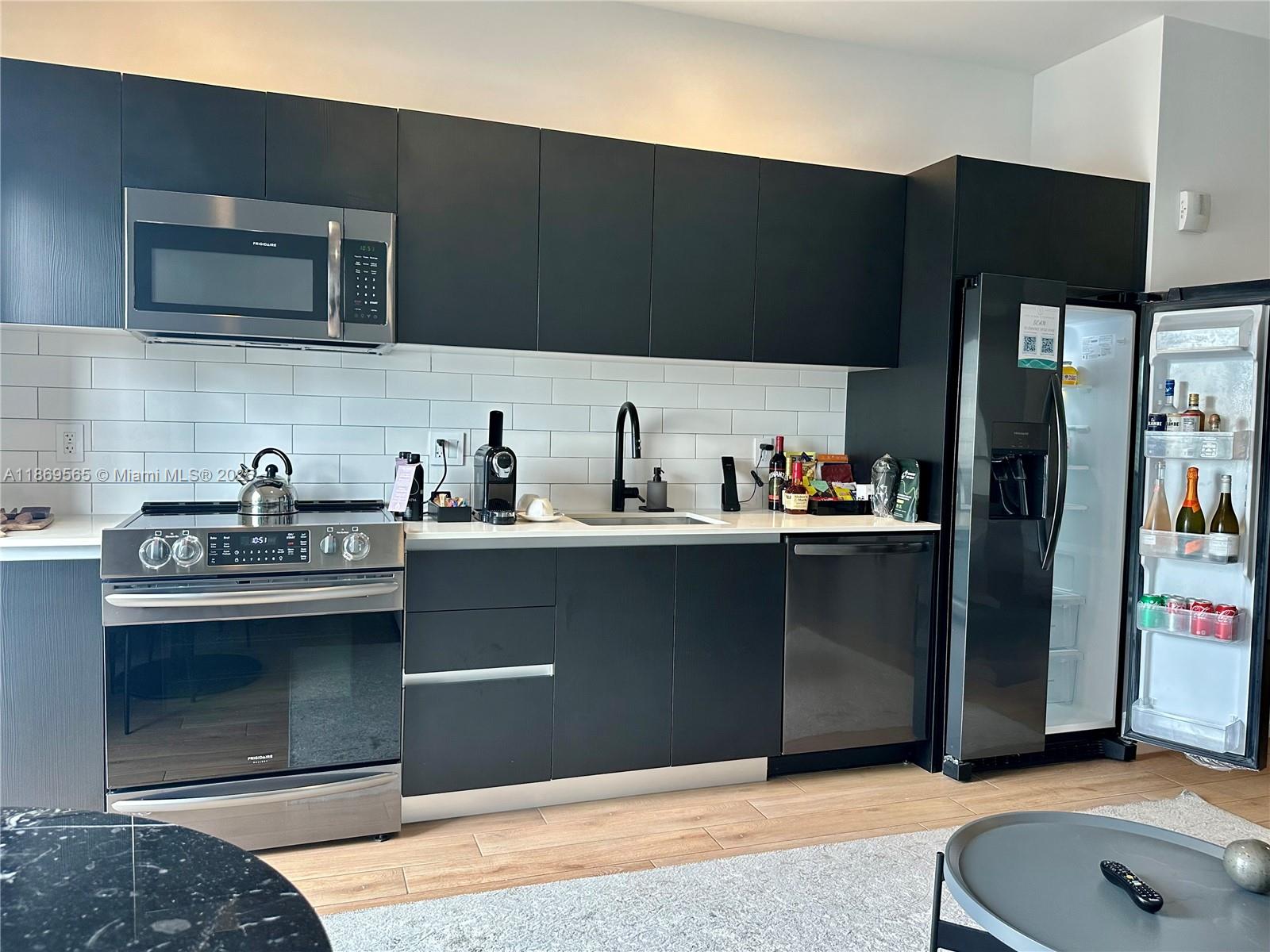 The Elser - Residential