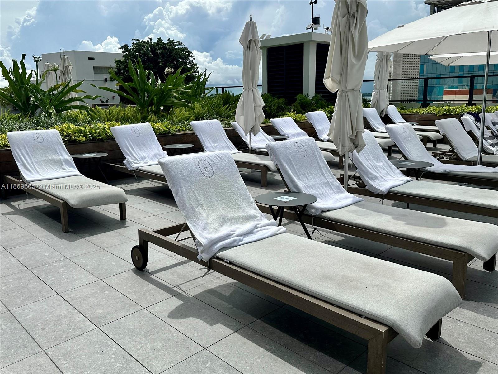 The Elser - Residential