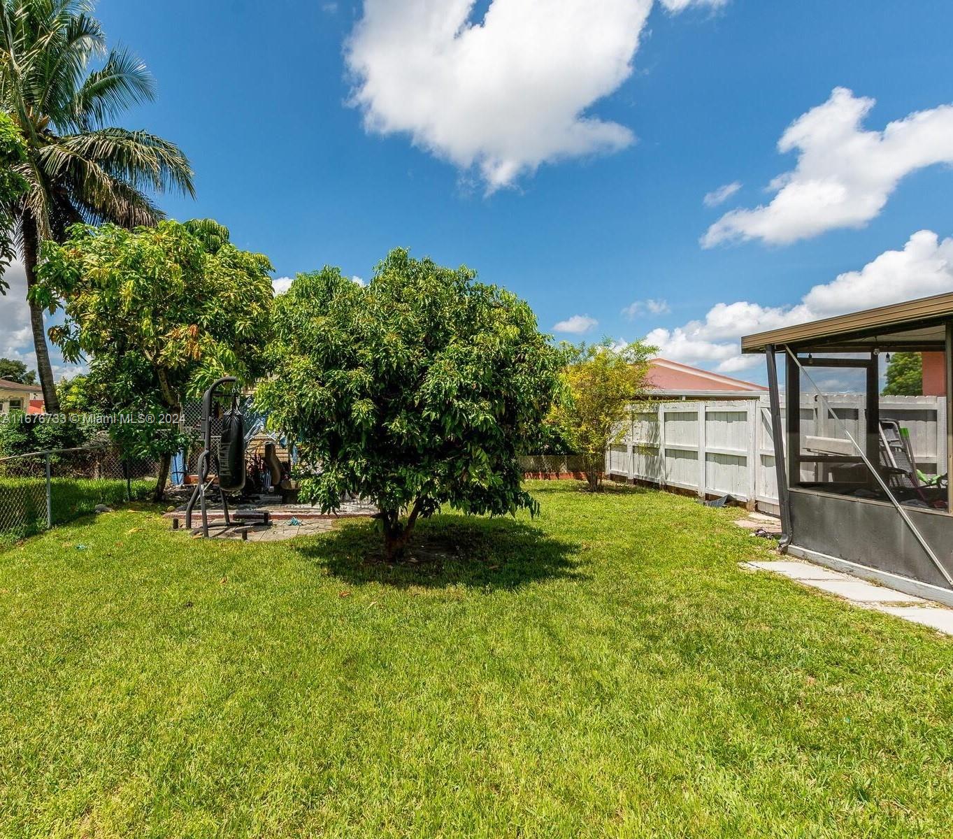 JAC-MO HOMES - Residential
