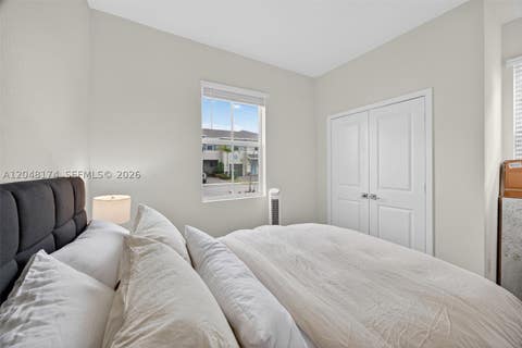Tiny photo for 826 SE 17th St, Homestead, FL 33034 (MLS # A12048174)