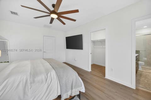 Tiny photo for 826 SE 17th St, Homestead, FL 33034 (MLS # A12048174)
