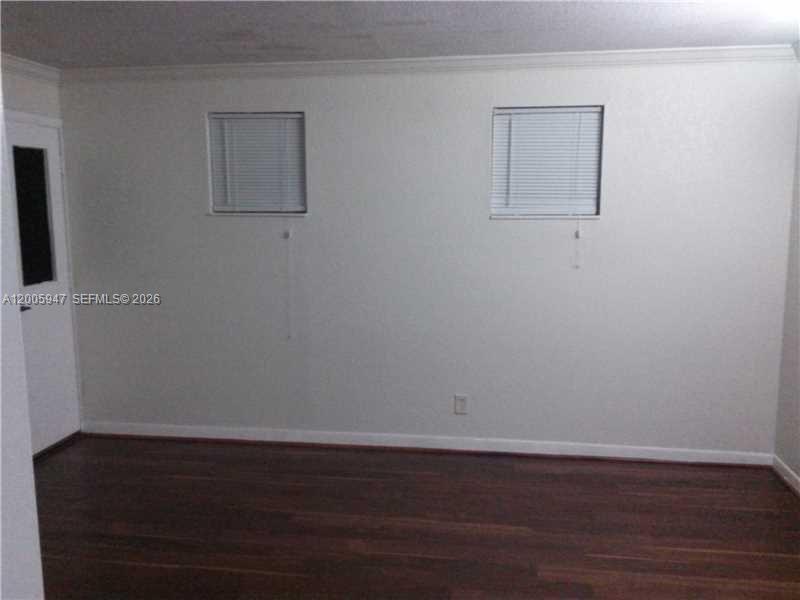 EMERALD ISLES WEST PHASE - Residential Lease