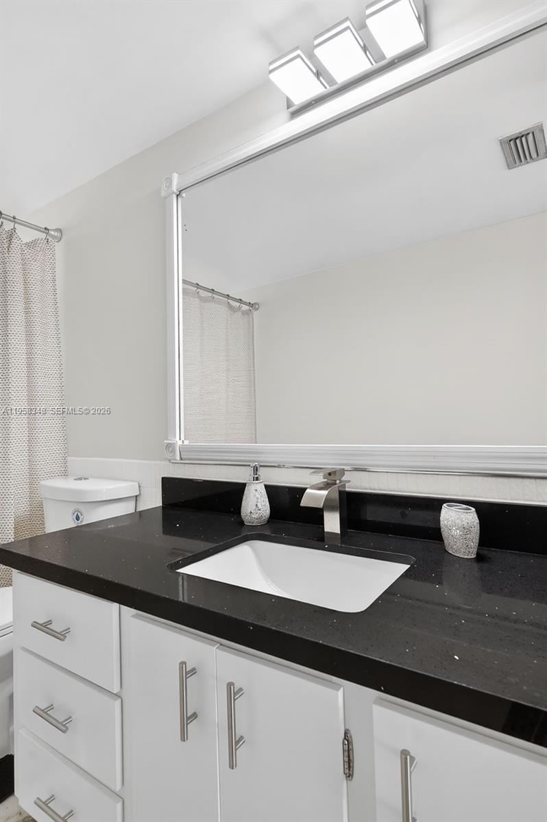 PLANTATIONS SECLUDED GARD - Residential