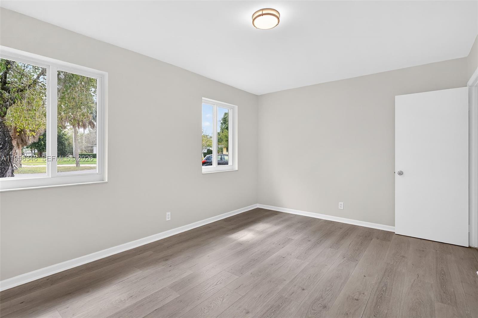 PLANTATIONS SECLUDED GARD - Residential