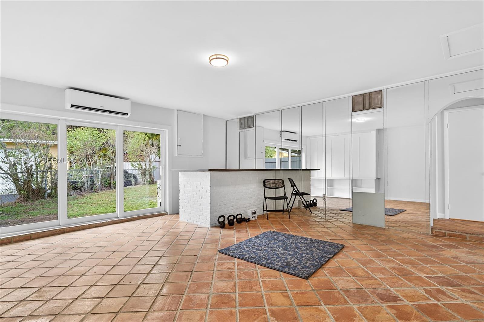 PLANTATIONS SECLUDED GARD - Residential