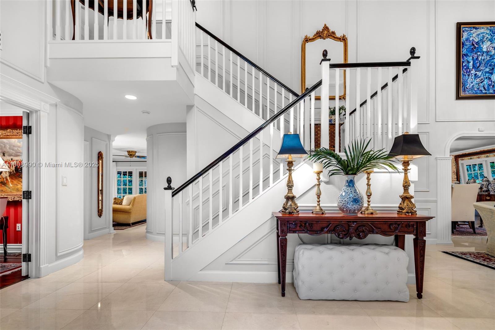 KINGS COVE - Residential