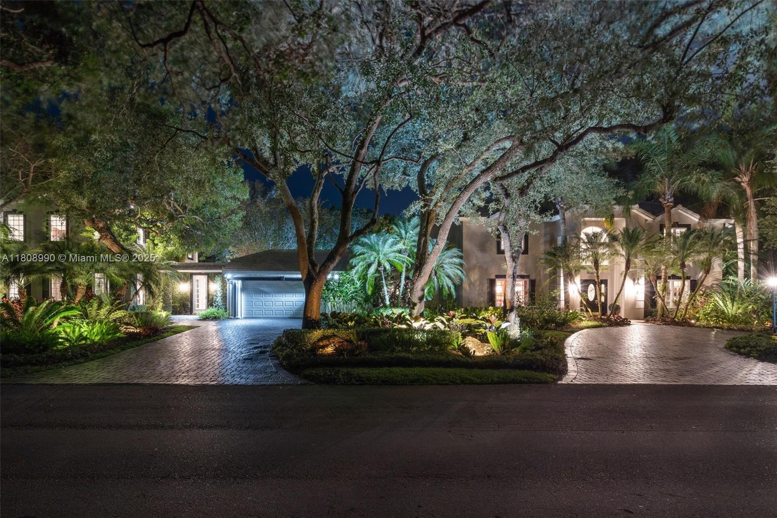 KINGS COVE - Residential