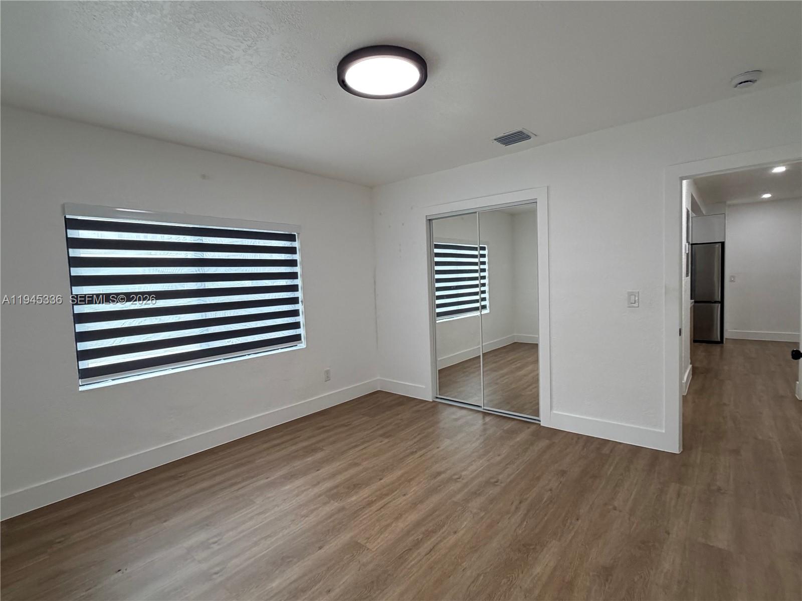 PALOMAR SUB - Residential Lease