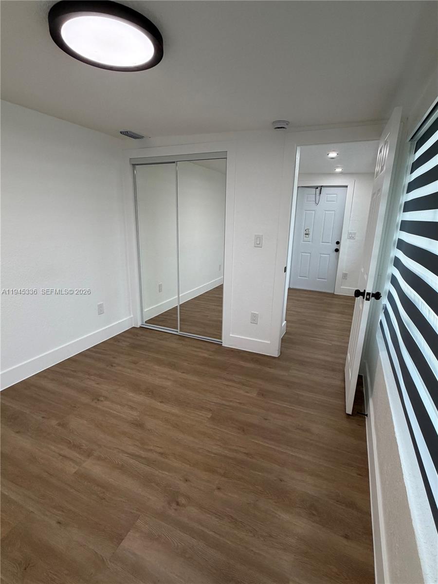 PALOMAR SUB - Residential Lease