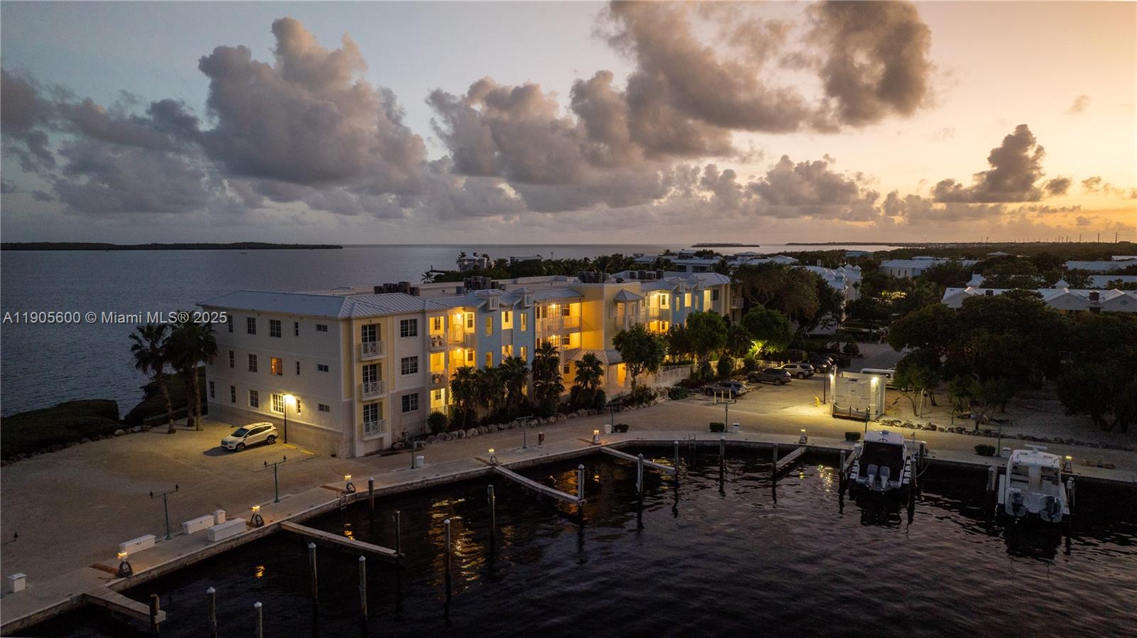 THE DOLPHIN AT MARINERS C - Residential